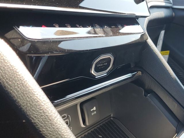 2026 Jeep Grand Cherokee L Laredo Altitude