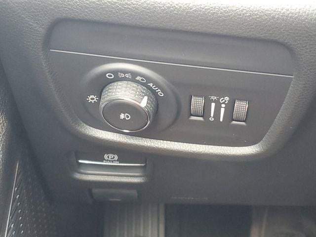 2026 Jeep Grand Cherokee L Base