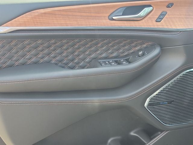 2026 Jeep Grand Cherokee L Summit