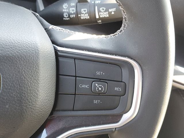 2024 Jeep Wagoneer L Base