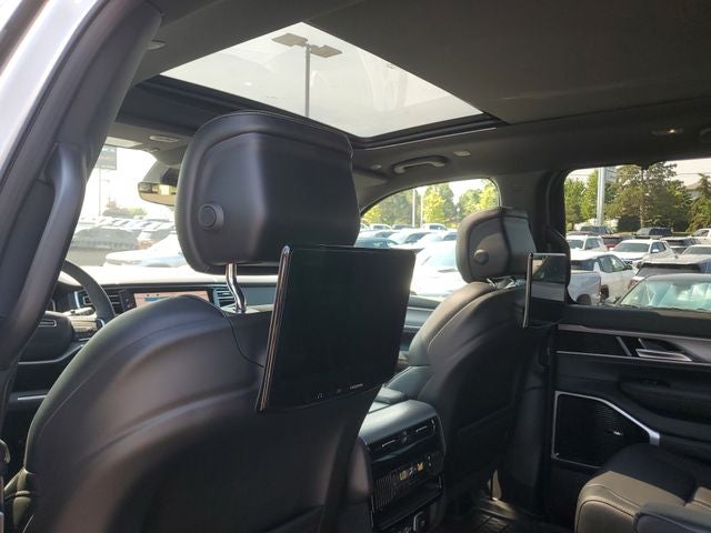 2026 Jeep Grand Wagoneer Limited Reserve