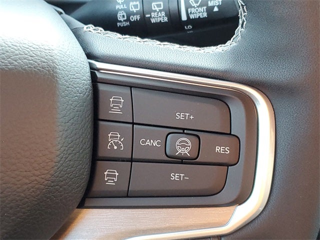 2026 Jeep Grand Wagoneer Base