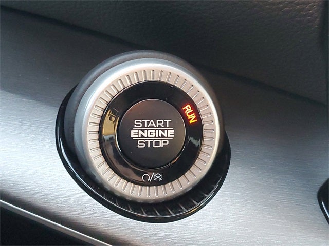 2026 Jeep Grand Wagoneer Base