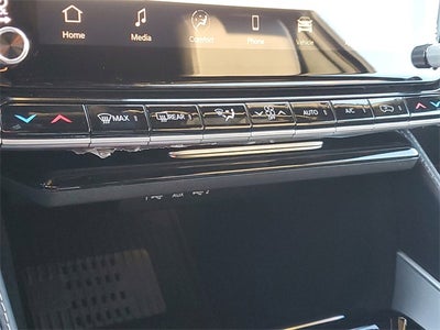 2026 Jeep Grand Wagoneer Base