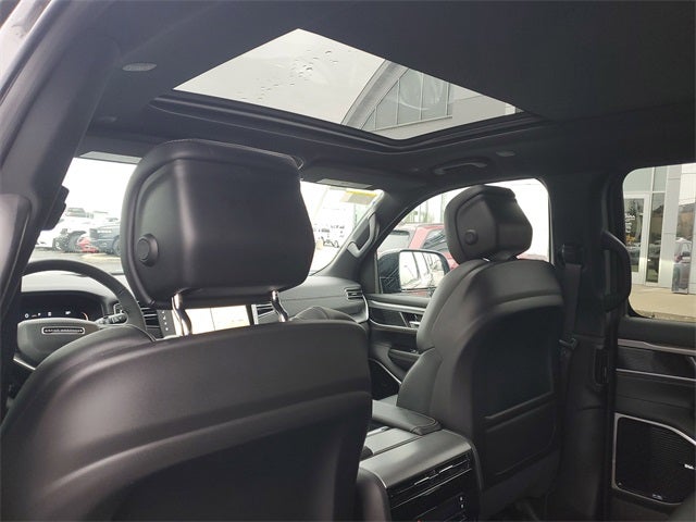 2026 Jeep Grand Wagoneer Base