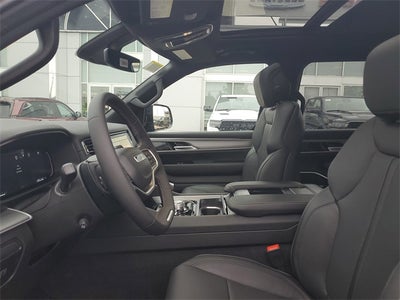 2026 Jeep Grand Wagoneer Base