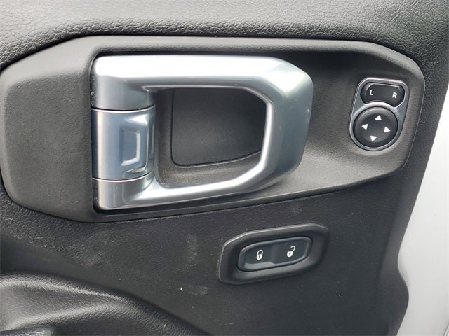 2021 Jeep Gladiator Willys