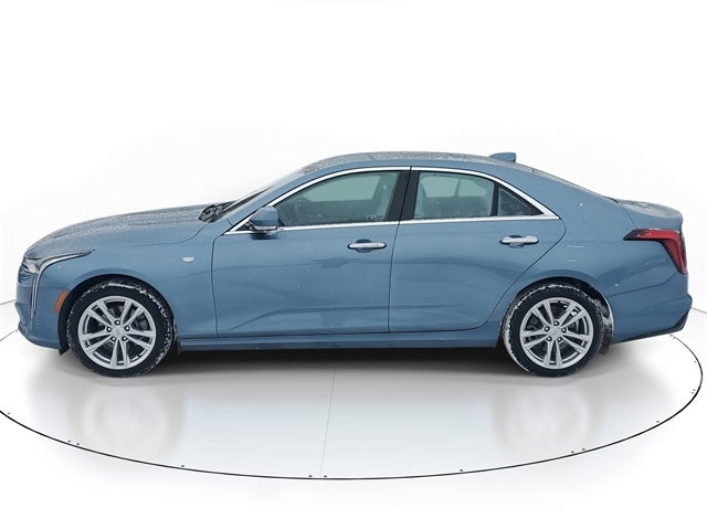 2023 Cadillac CT4 Luxury