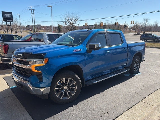 2022 Chevrolet Silverado 1500 LT LT1