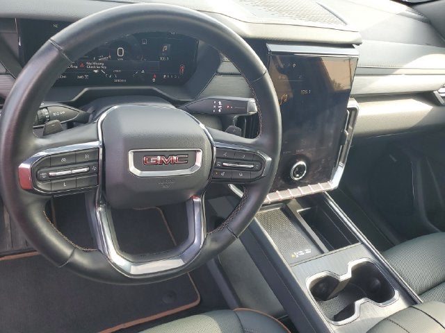 2024 GMC Acadia AT4