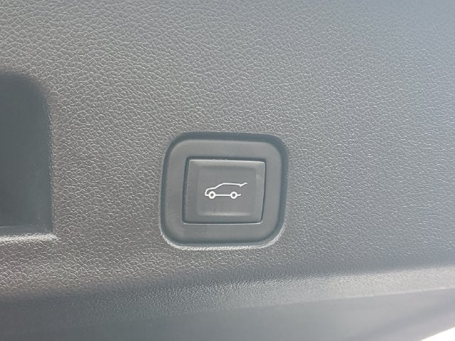 2024 GMC Acadia AT4