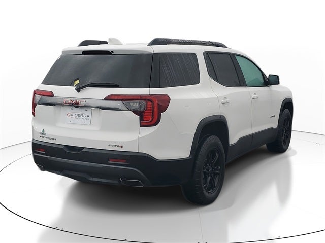 2023 GMC Acadia AT4
