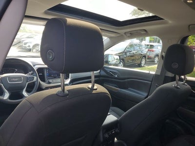2022 GMC Acadia SLE