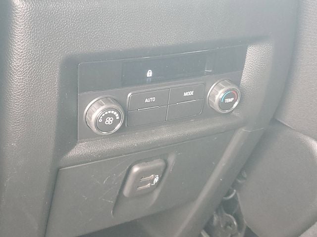 2024 Chevrolet Traverse Limited LT Cloth