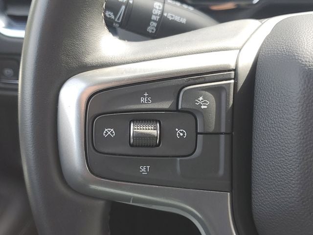 2023 Chevrolet Suburban LS