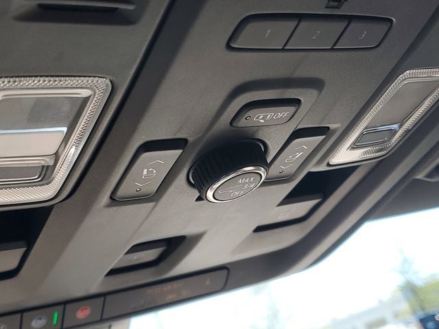 2021 Chevrolet Suburban Premier
