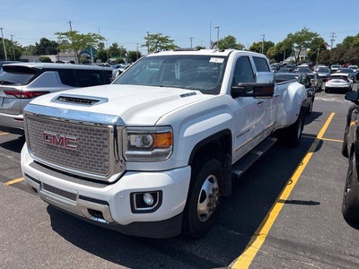 2017 GMC Sierra 3500HD Denali