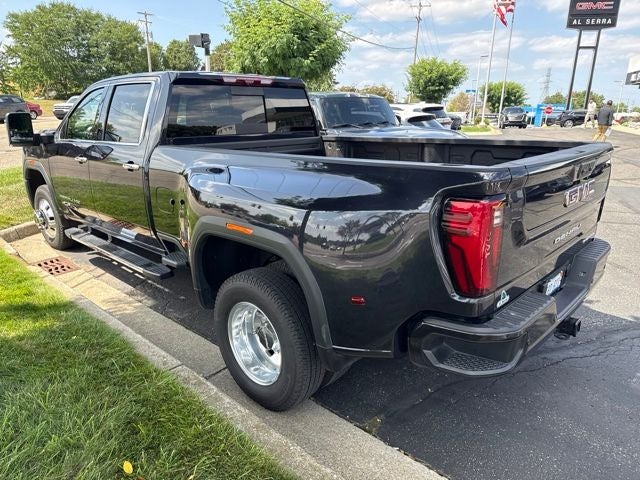 2025 GMC Sierra 3500HD Denali
