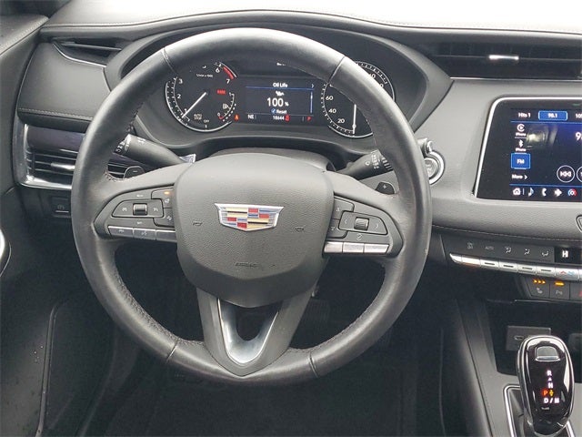 2022 Cadillac XT4 Luxury