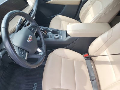 2024 Cadillac XT4 Luxury