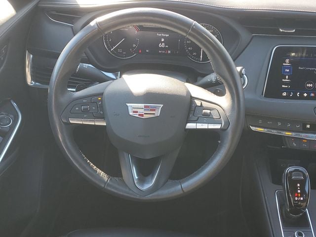 2023 Cadillac XT4 Luxury