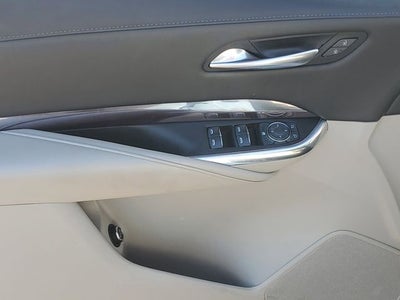 2022 Cadillac XT4 Luxury