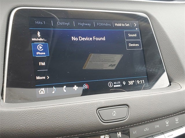 2023 Cadillac XT4 Premium Luxury