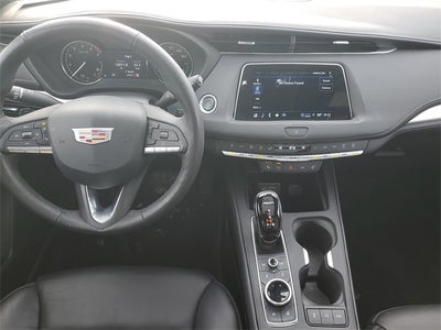 2023 Cadillac XT4 Premium Luxury