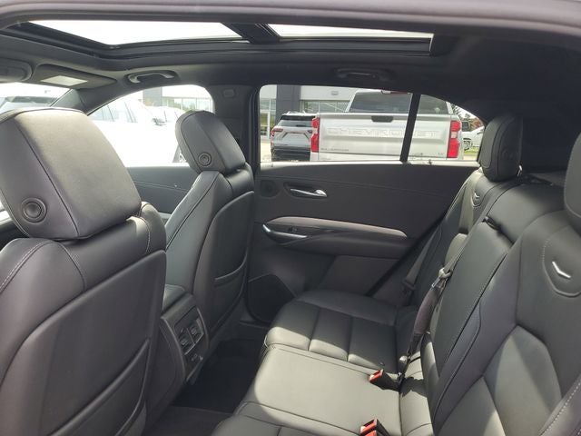 2021 Cadillac XT4 Premium Luxury