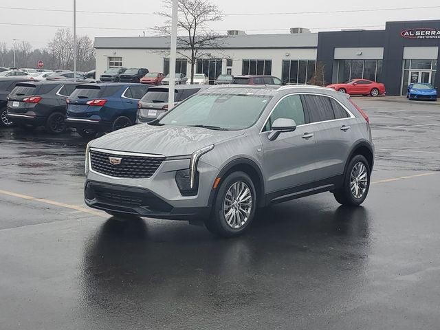2024 Cadillac XT4 Premium Luxury