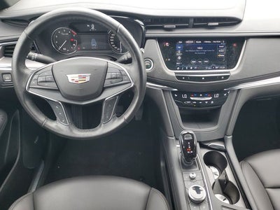 2021 Cadillac XT5 Luxury