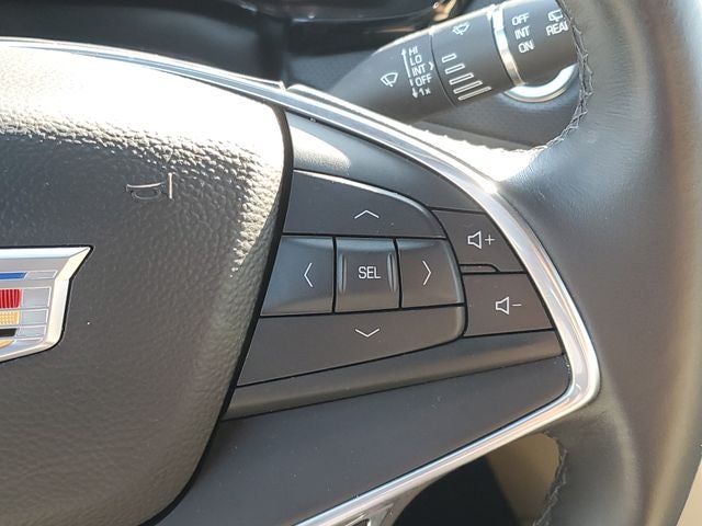 2017 Cadillac XT5 Base