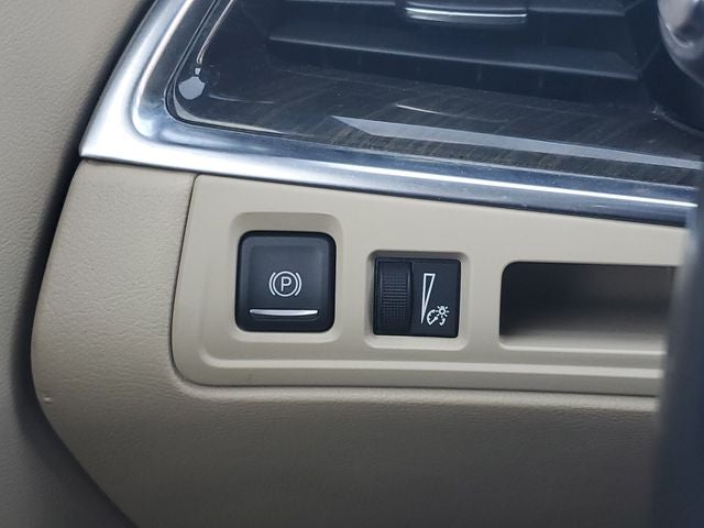2018 Cadillac XT5 Base