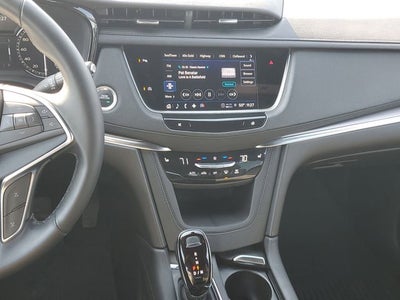 2025 Cadillac XT5 Luxury