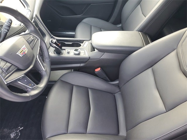 2023 Cadillac XT5 Luxury