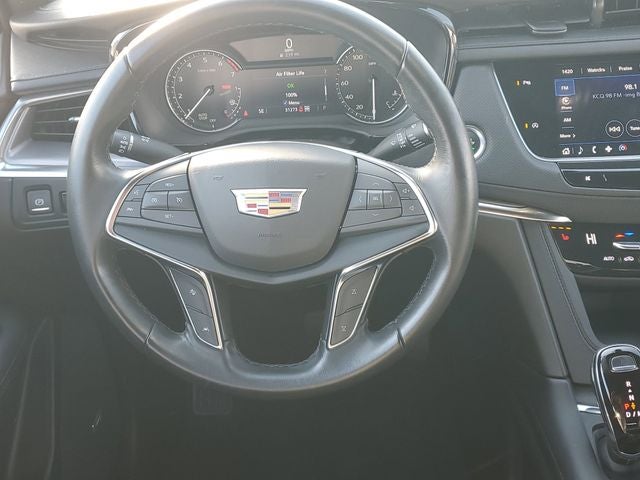 2023 Cadillac XT5 Luxury