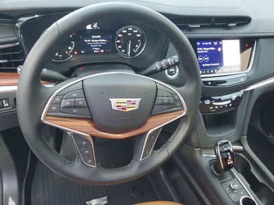 2025 Cadillac XT5 Premium Luxury