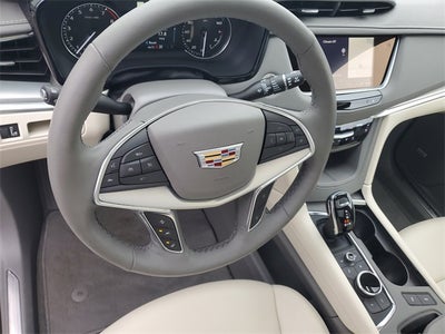2024 Cadillac XT5 Premium Luxury