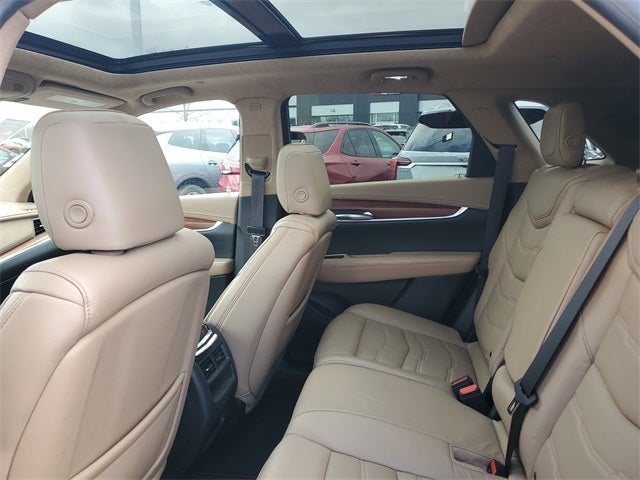 2017 Cadillac XT5 Platinum