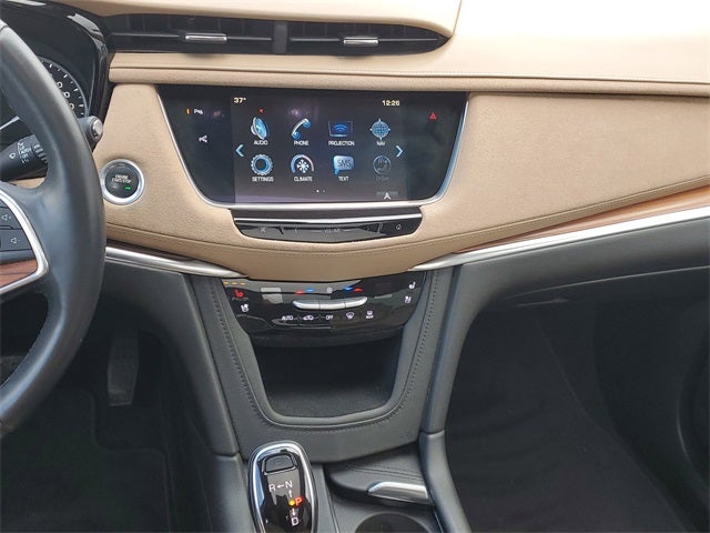 2017 Cadillac XT5 Platinum