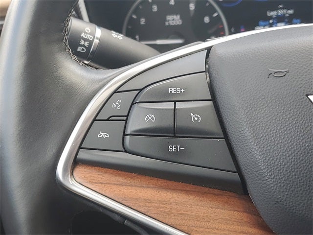 2017 Cadillac XT5 Platinum