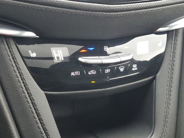 2024 Cadillac XT5 Sport