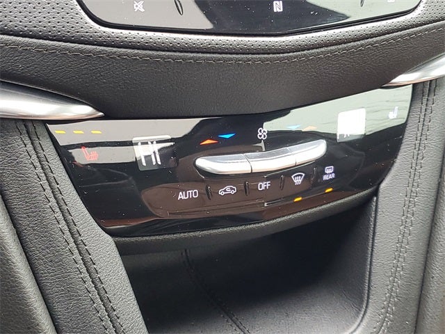 2020 Cadillac XT5 Sport