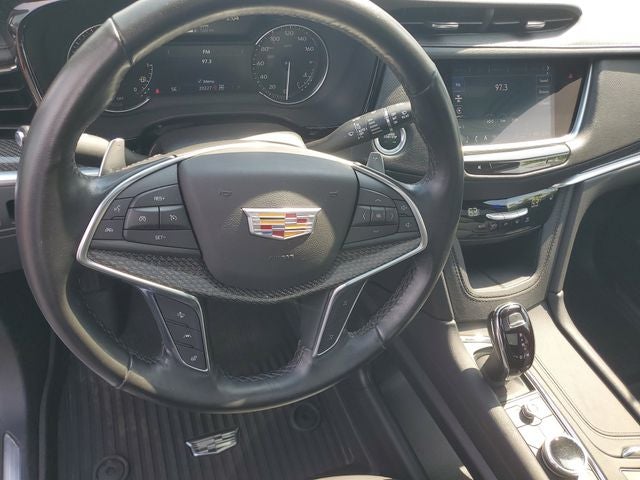 2024 Cadillac XT5 Sport