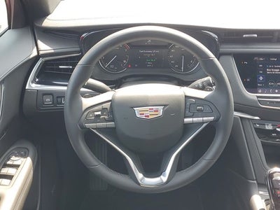 2025 Cadillac XT6 Luxury