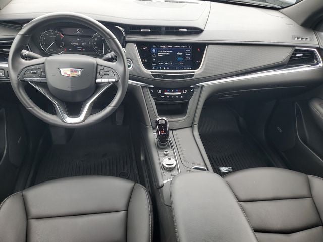2024 Cadillac XT6 Luxury