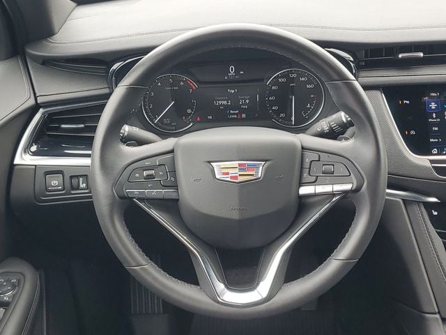 2024 Cadillac XT6 Luxury