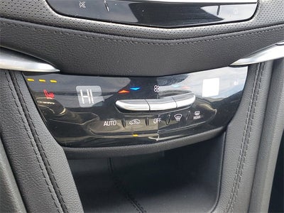 2024 Cadillac XT6 Luxury