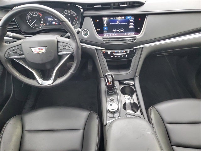 2023 Cadillac XT6 Luxury