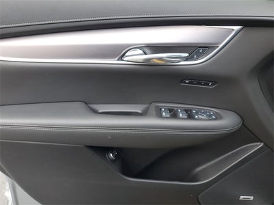 2025 Cadillac XT6 Luxury